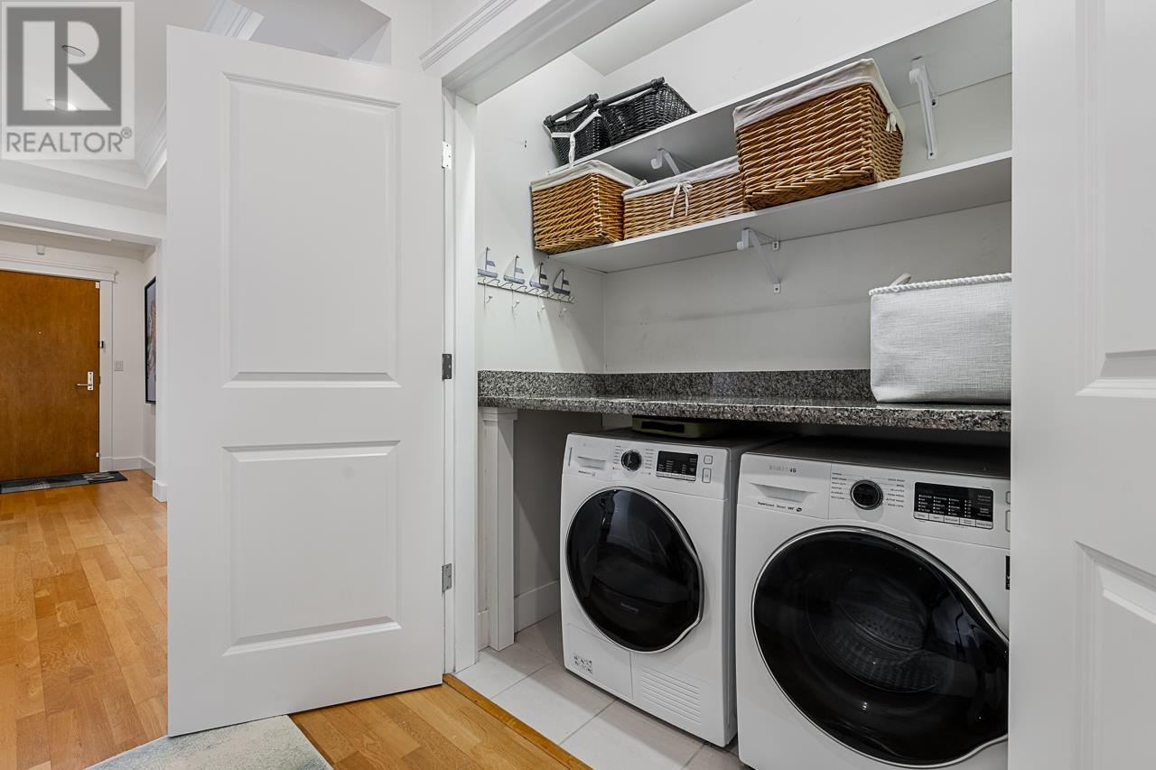 Photo 21 of 103 2210 Chippendale Road, West Vancouver BC