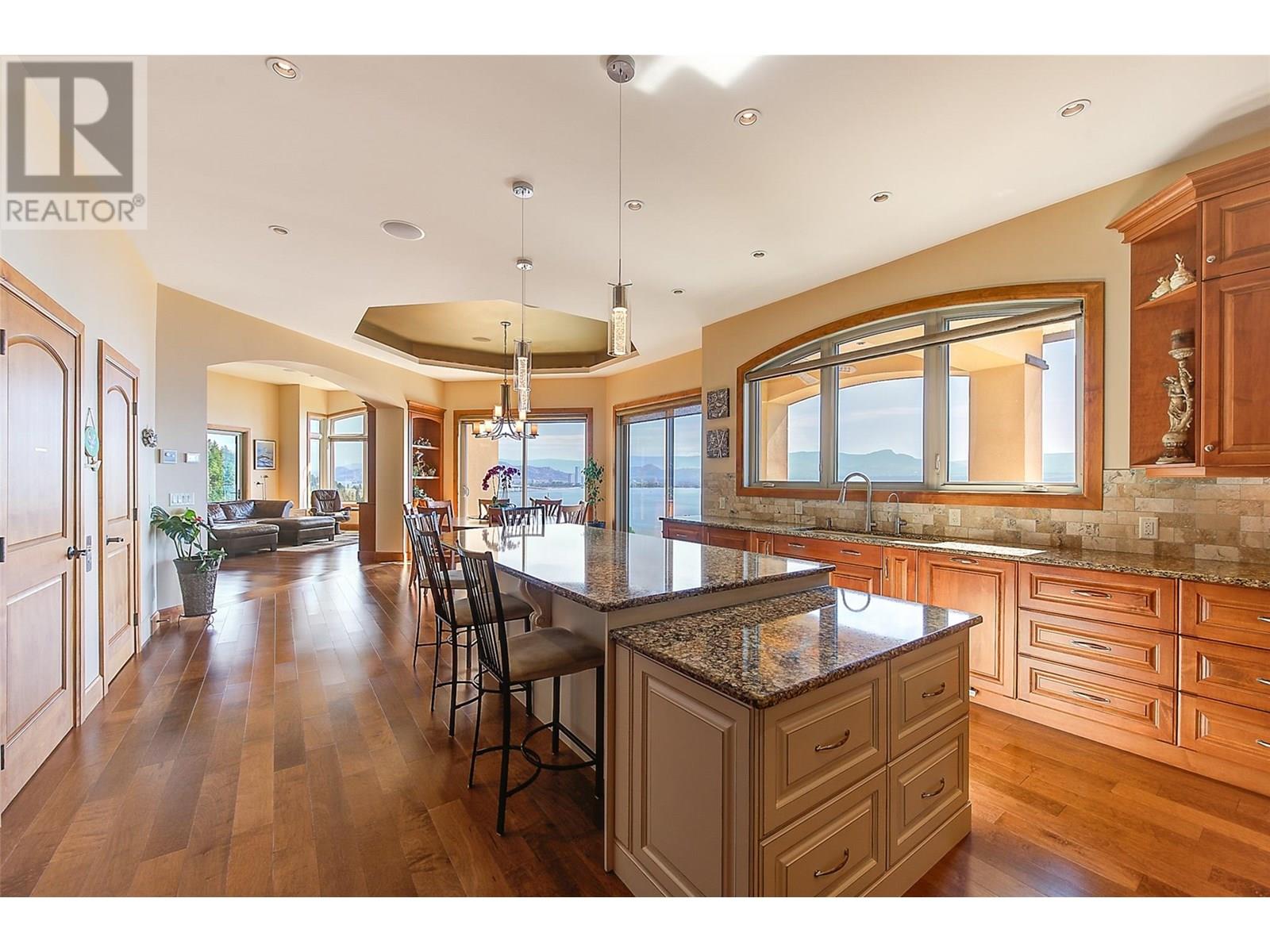  2513 Casa Palmero Drive, West Kelowna