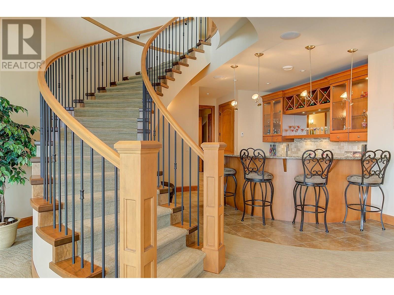  2513 Casa Palmero Drive, West Kelowna