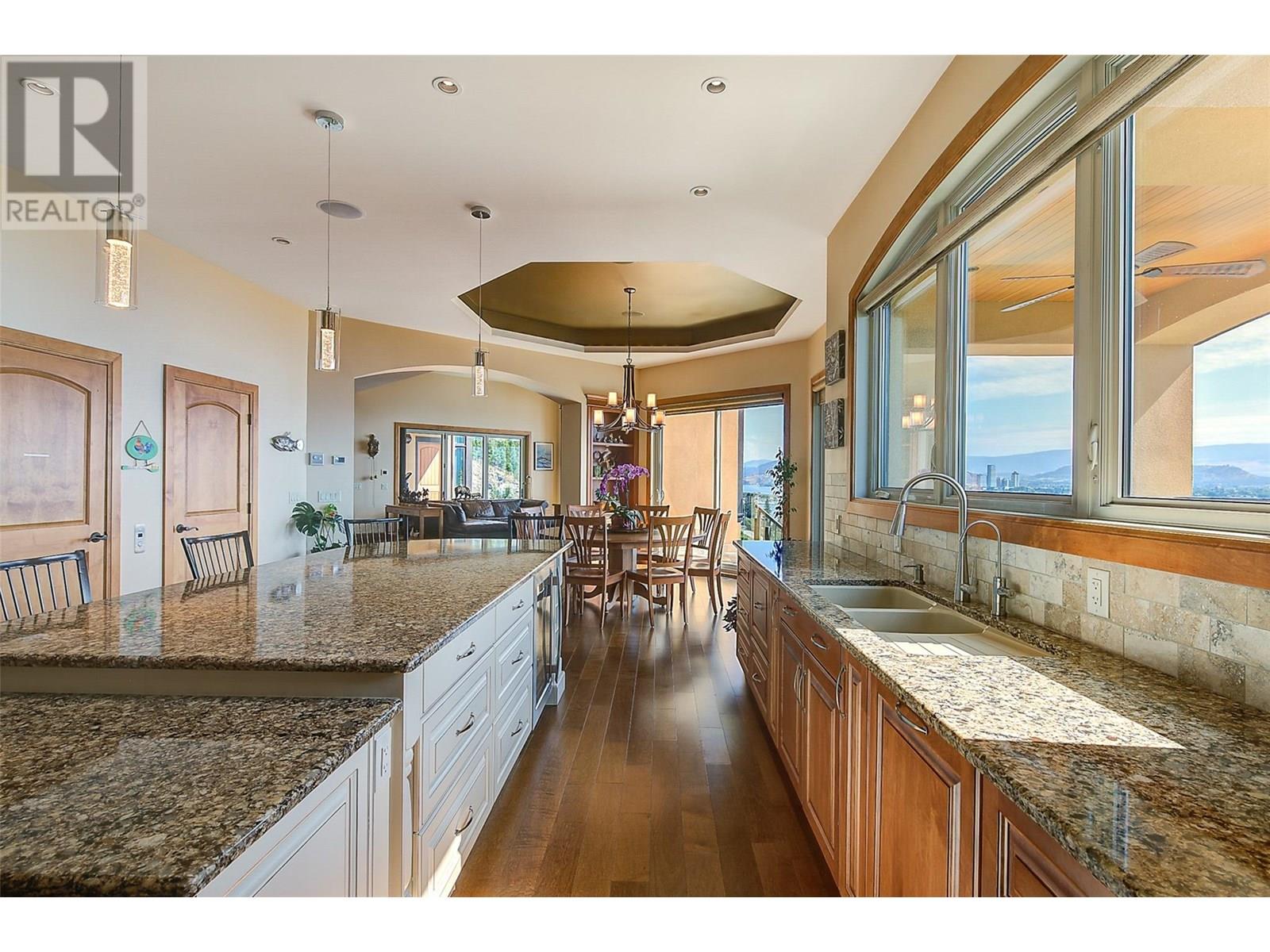  2513 Casa Palmero Drive, West Kelowna