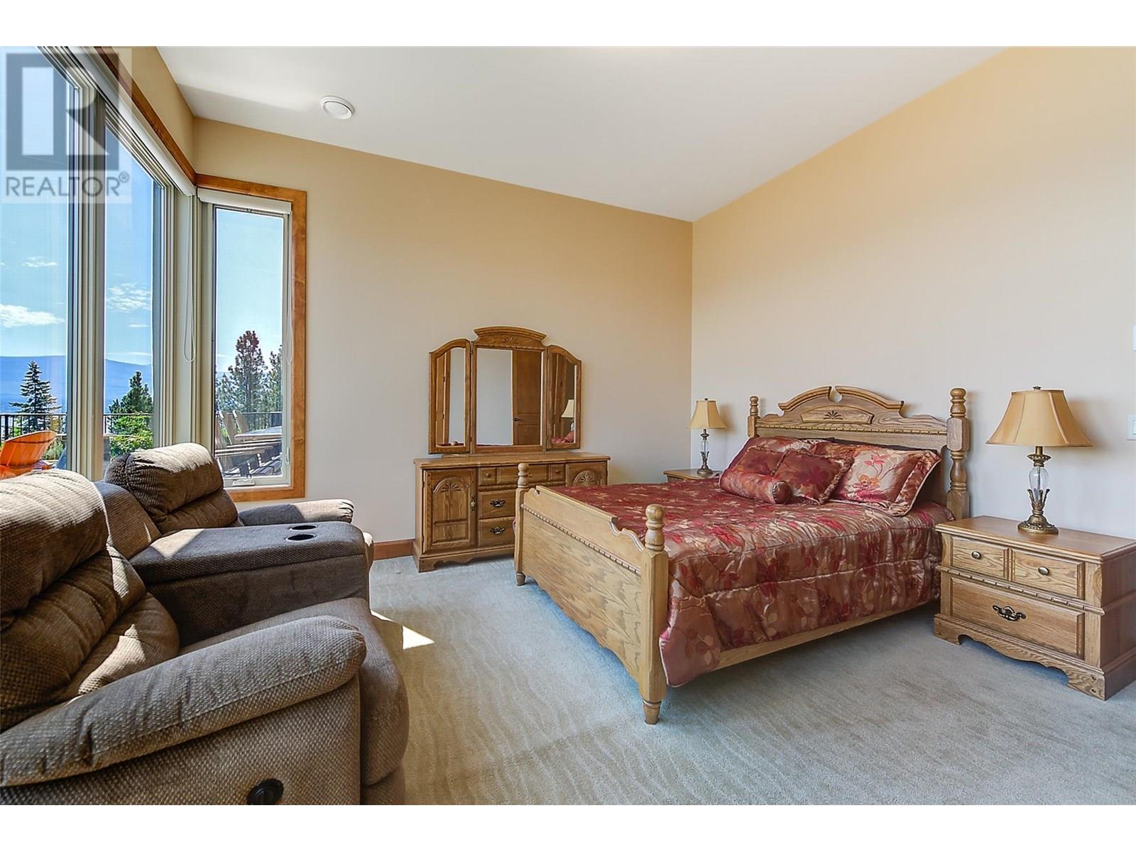  2513 Casa Palmero Drive, West Kelowna