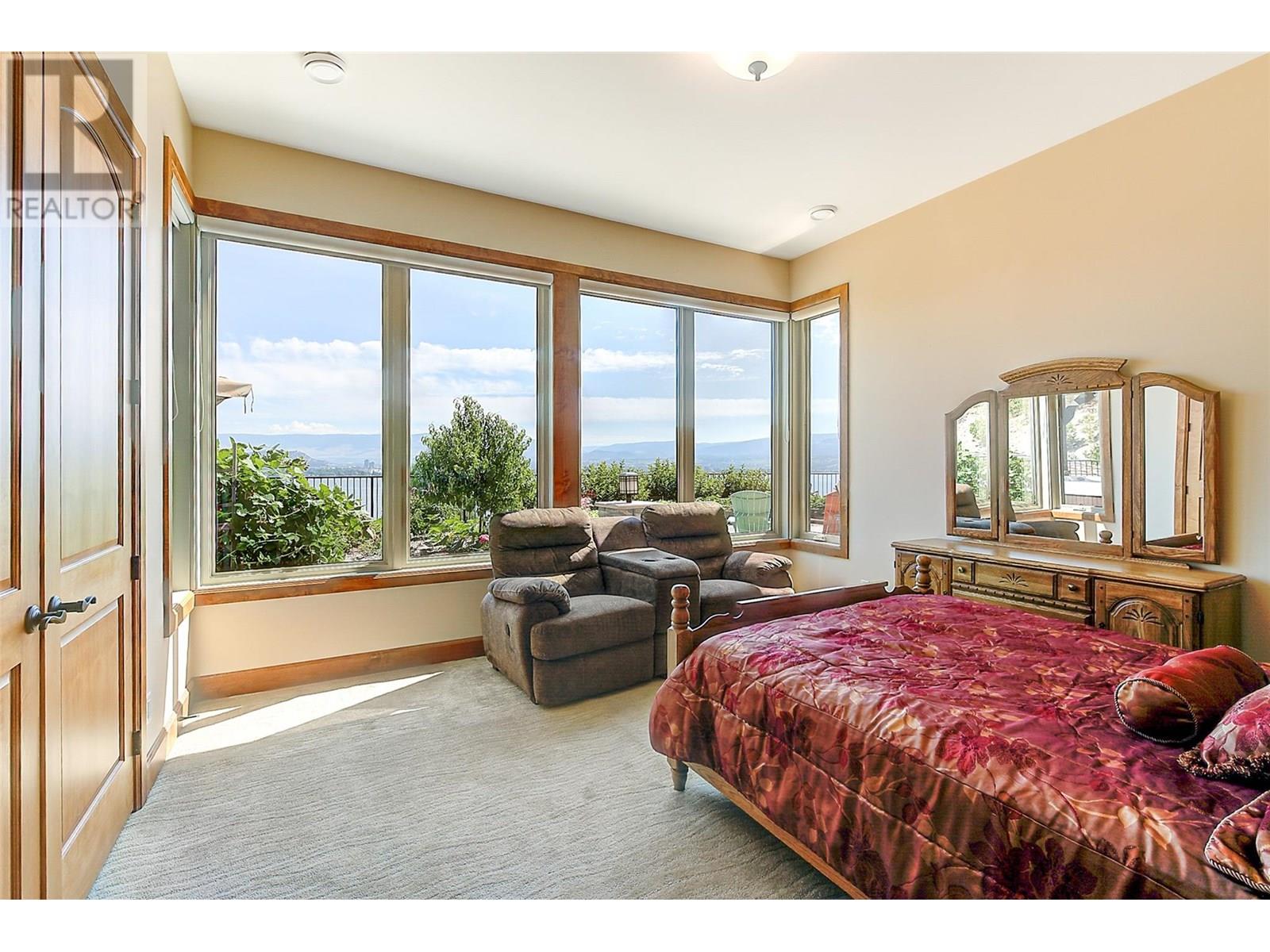  2513 Casa Palmero Drive, West Kelowna