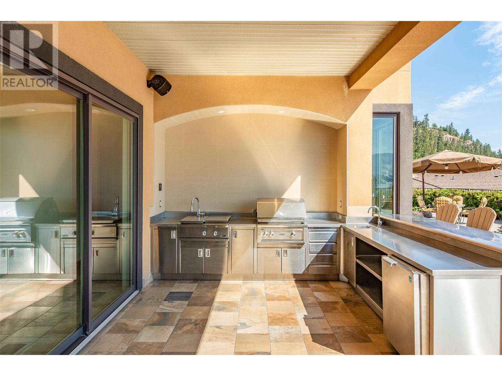  2513 Casa Palmero Drive, West Kelowna