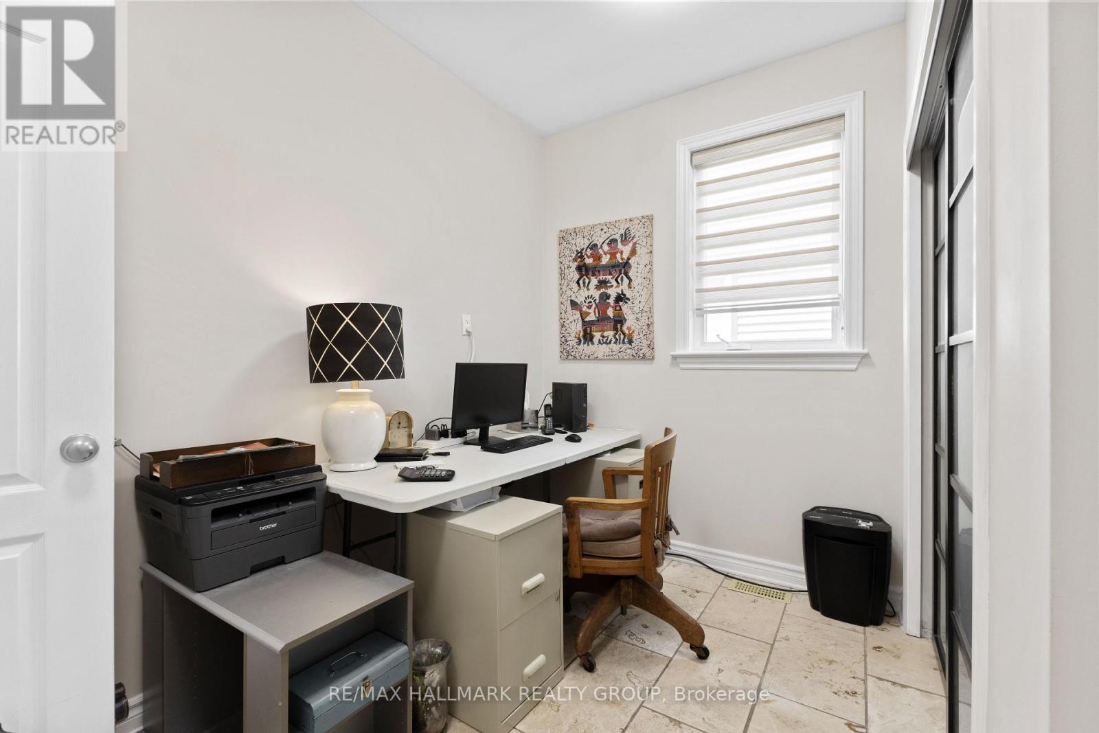 Photo 25 of 112 Gracewood Crescent, Ottawa ON