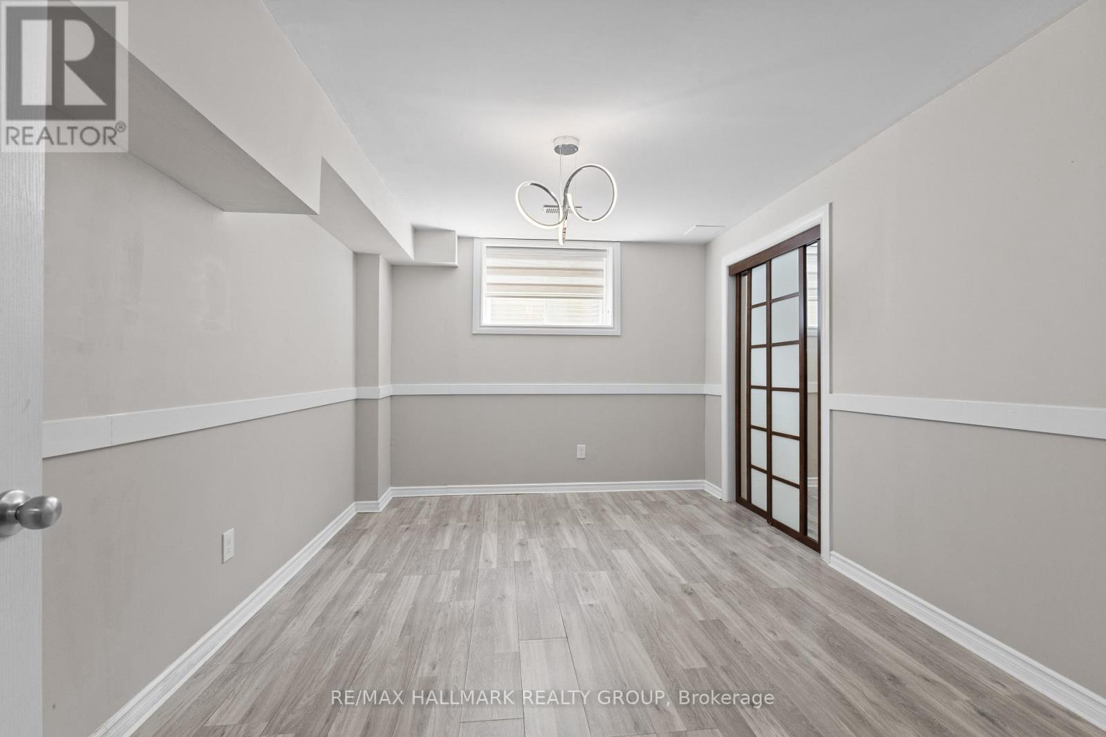 Photo 42 of 112 Gracewood Crescent, Ottawa ON