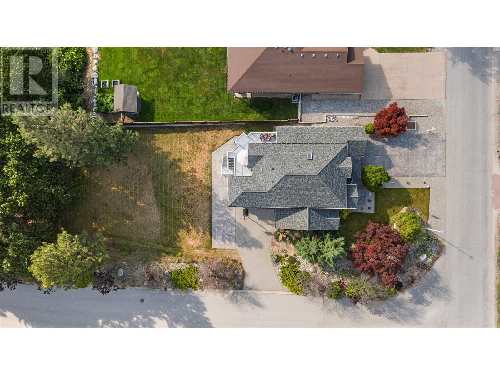 240 Heritage Boulevard, Okanagan Falls