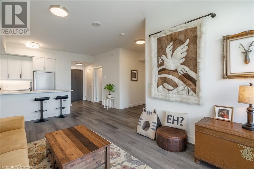 Photo 5 of 500 Brock Avenue Unit 604, Burlington ON
