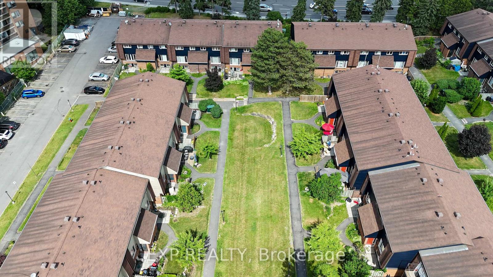 Photo 25 of 12 2610 Draper Avenue, Ottawa ON