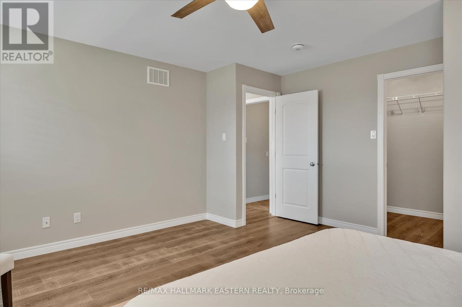 Photo 20 of 82 Darrell Drain Crescent, Asphodelnorwood ON