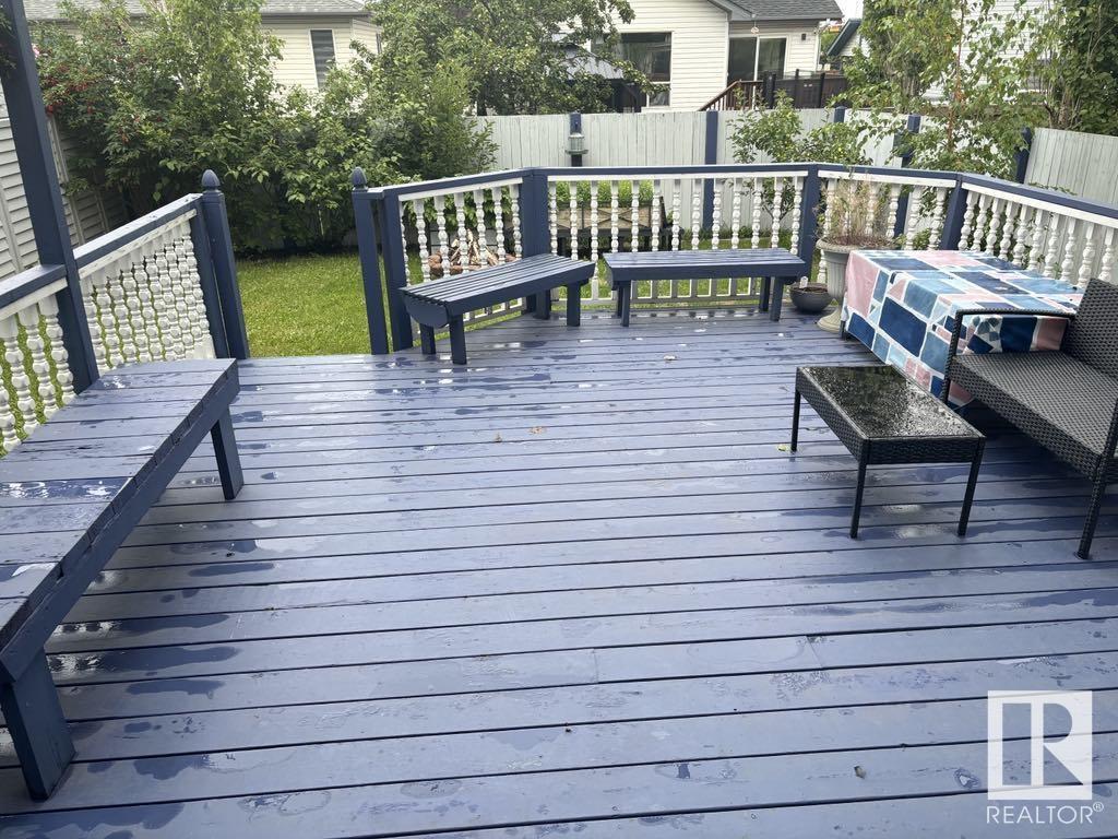 Photo 6 of 316 Wild Rose Wy Nw, Edmonton AB