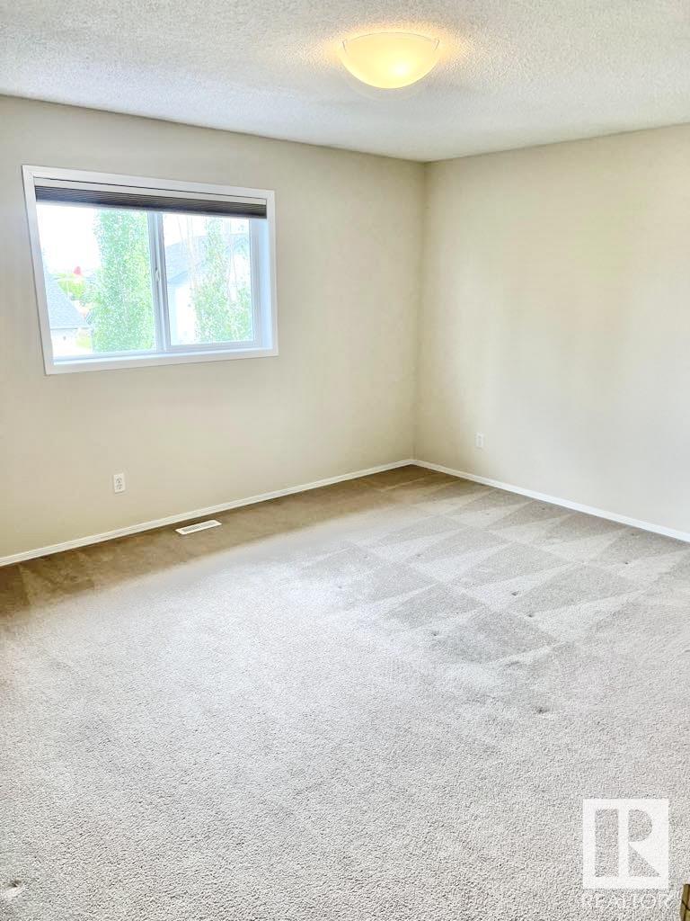 Photo 34 of 316 Wild Rose Wy Nw, Edmonton AB