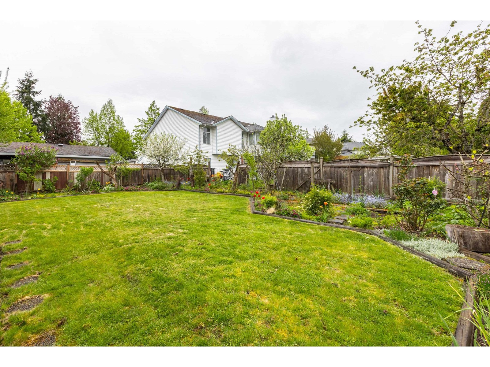 Photo 39 of 5979 135 Street, Surrey BC