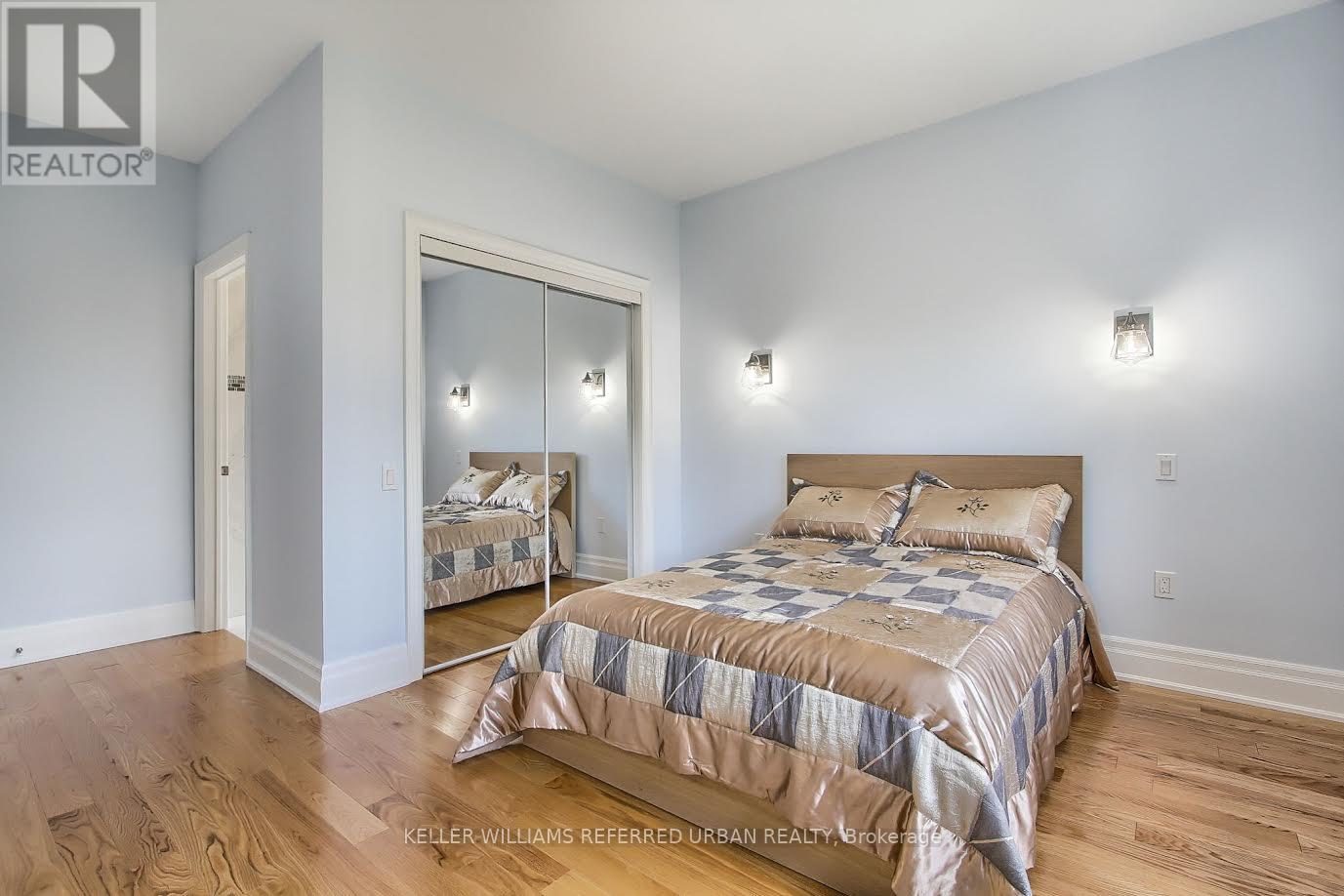 Photo 32 of 70 Brule Lakeway, Georgina ON