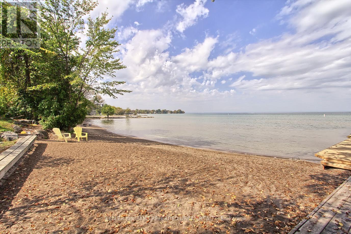 Photo 38 of 70 Brule Lakeway, Georgina ON