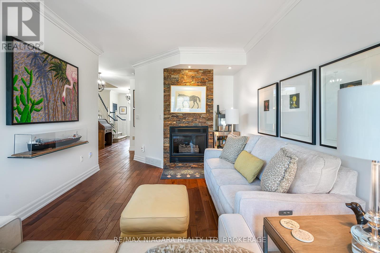 Photo 22 of 4 88 Lakeport Road, St Catharines ON