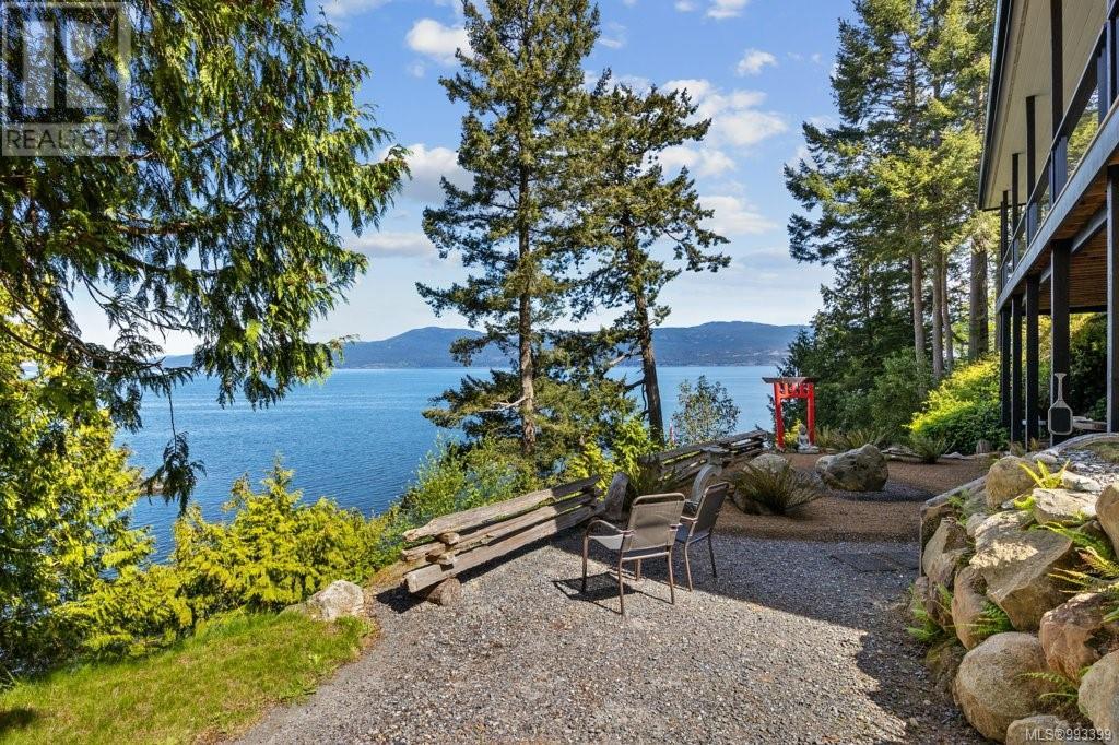 777 Mine Rd, Lasqueti Island