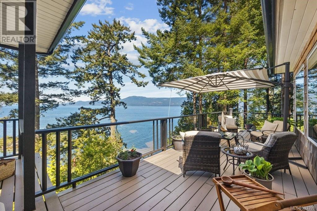 777 Mine Rd, Lasqueti Island