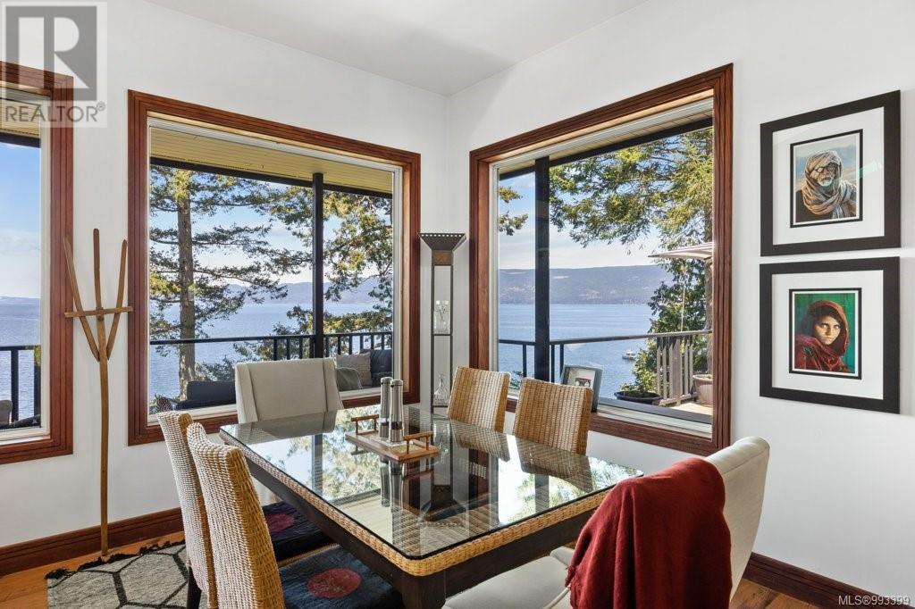 777 Mine Rd, Lasqueti Island