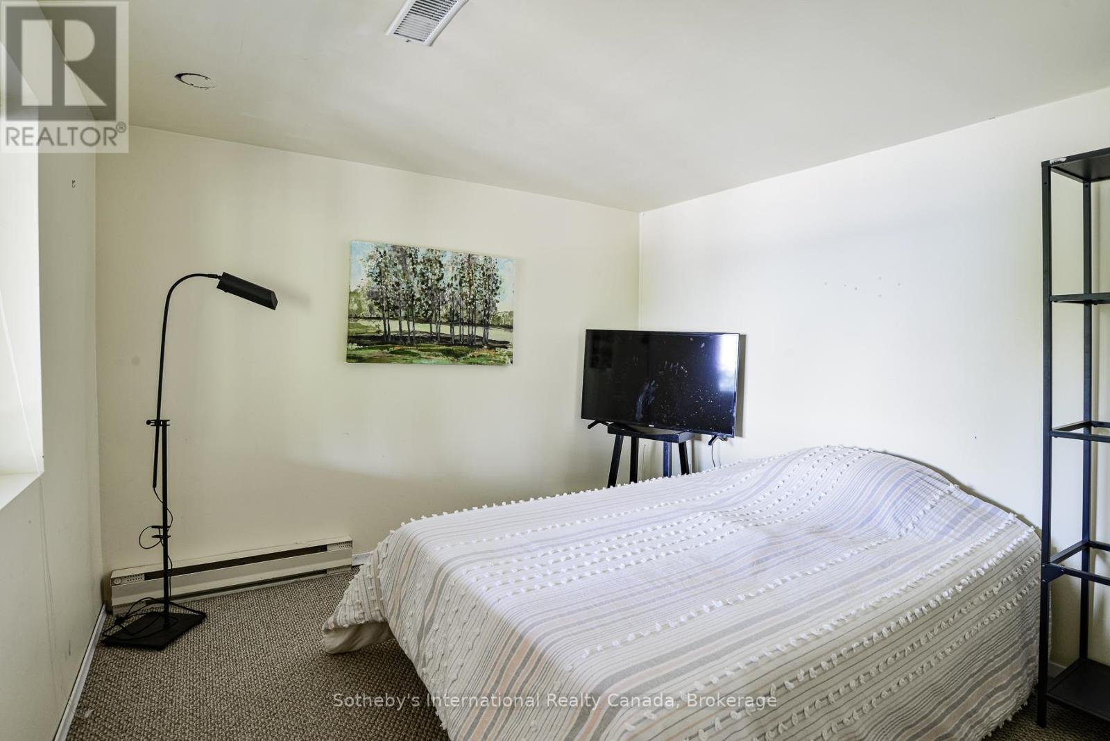 1062 BRADLEY ROAD - 24