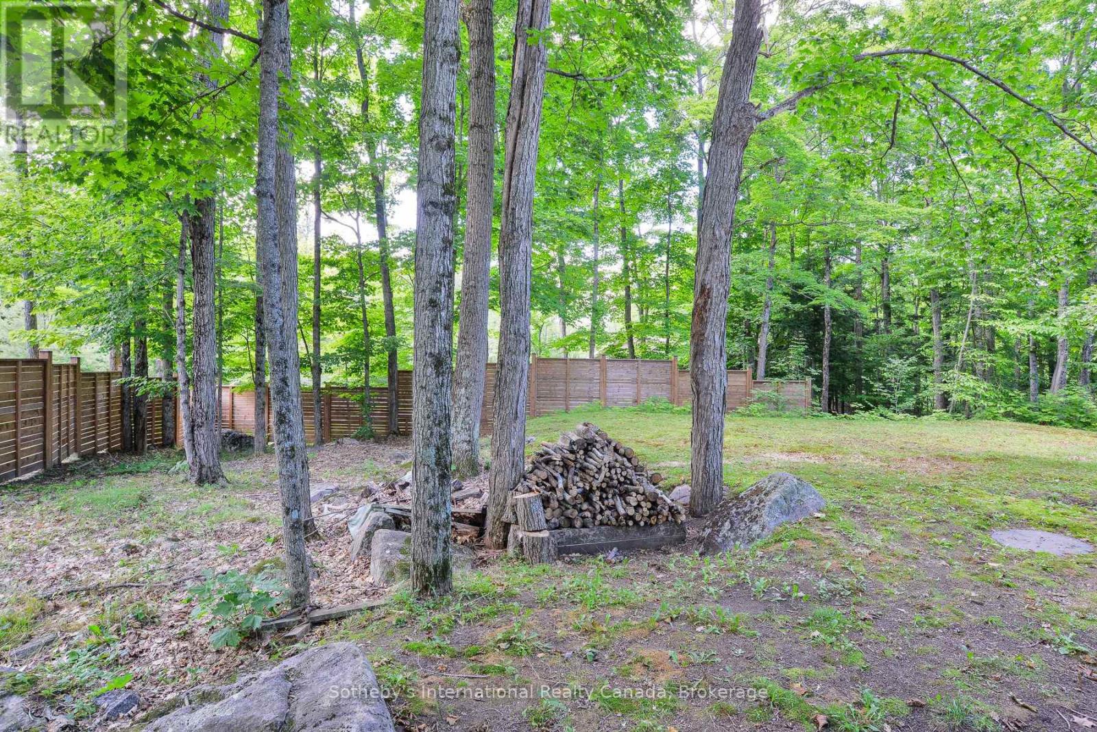 1062 BRADLEY ROAD - 35