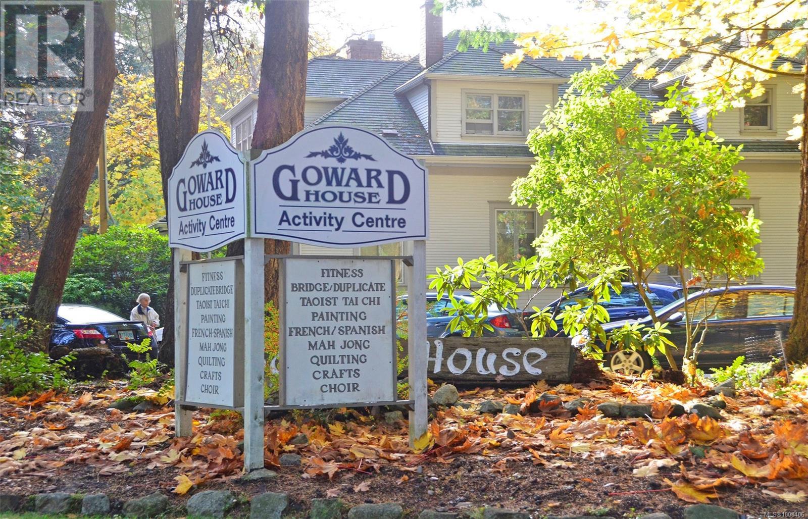 3928 CADBORO BAY RD - Image 53