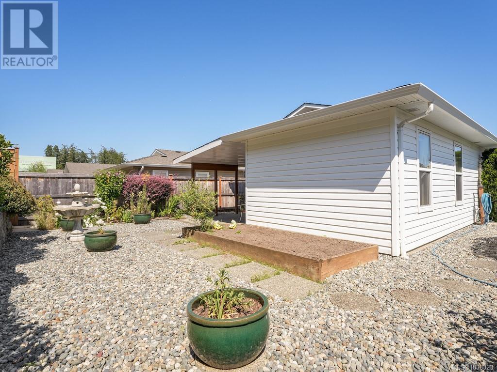 49 7570 Tetayut Road, Central Saanich