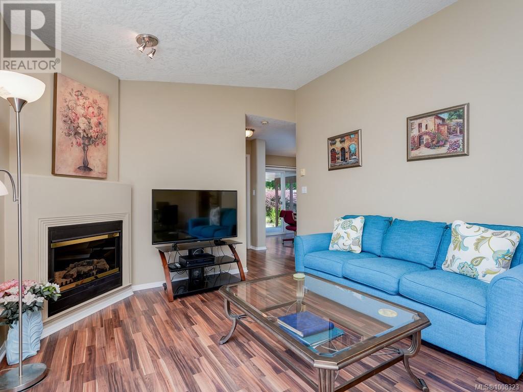 49 7570 Tetayut Road, Central Saanich