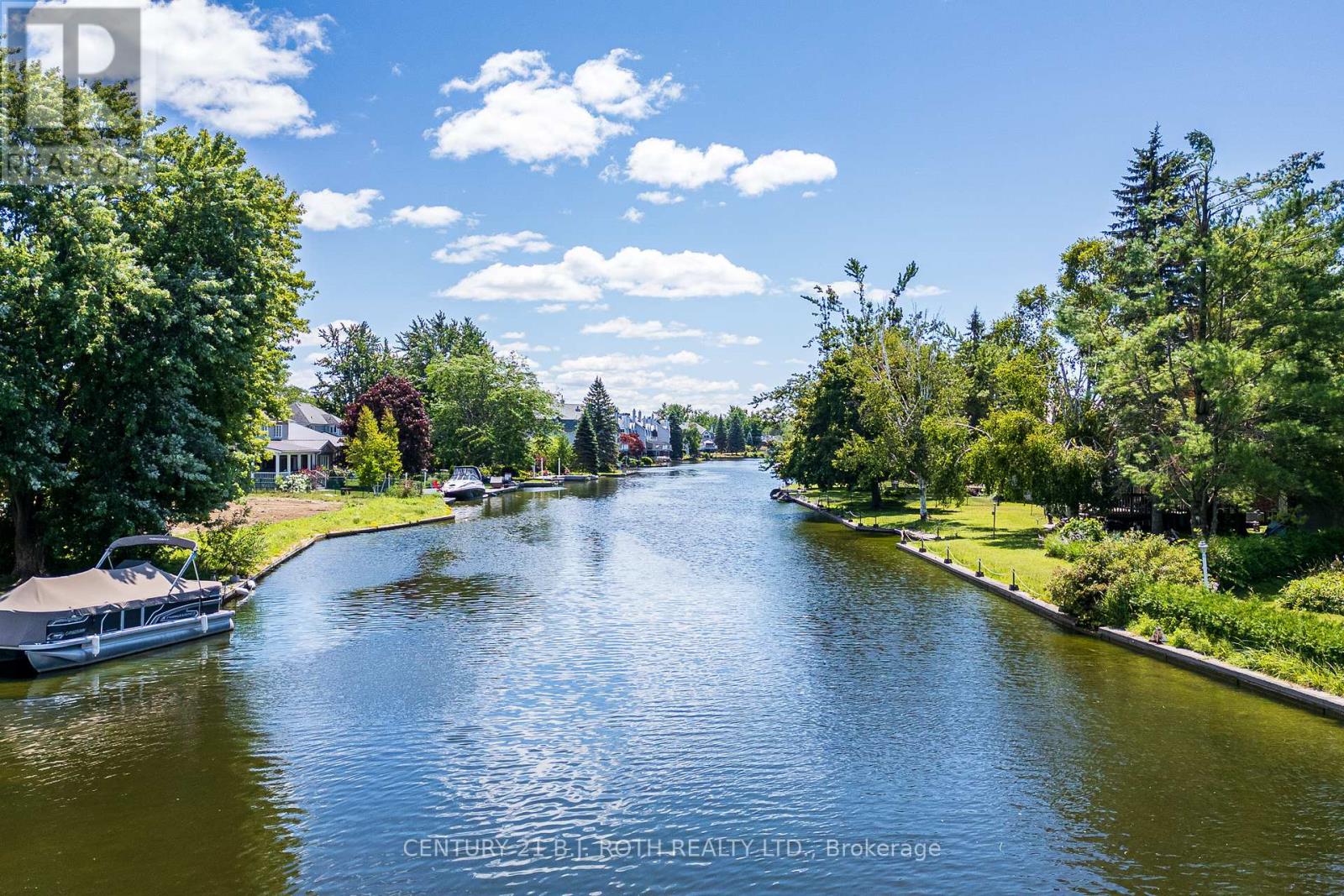 Photo 15 of 16 60 Laguna Parkway, Ramara ON