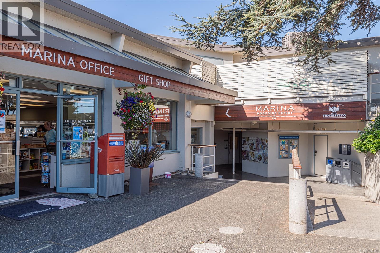 Photo 57 of 787 Newport Ave, Oak Bay BC