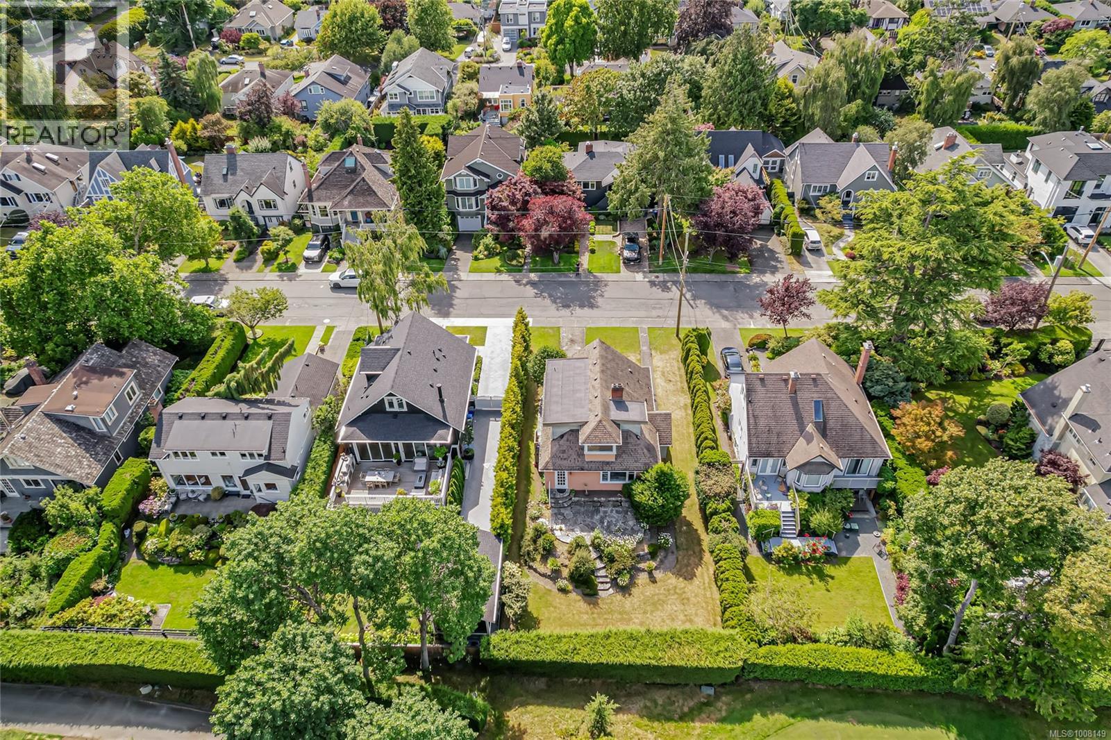 Photo 49 of 787 Newport Ave, Oak Bay BC