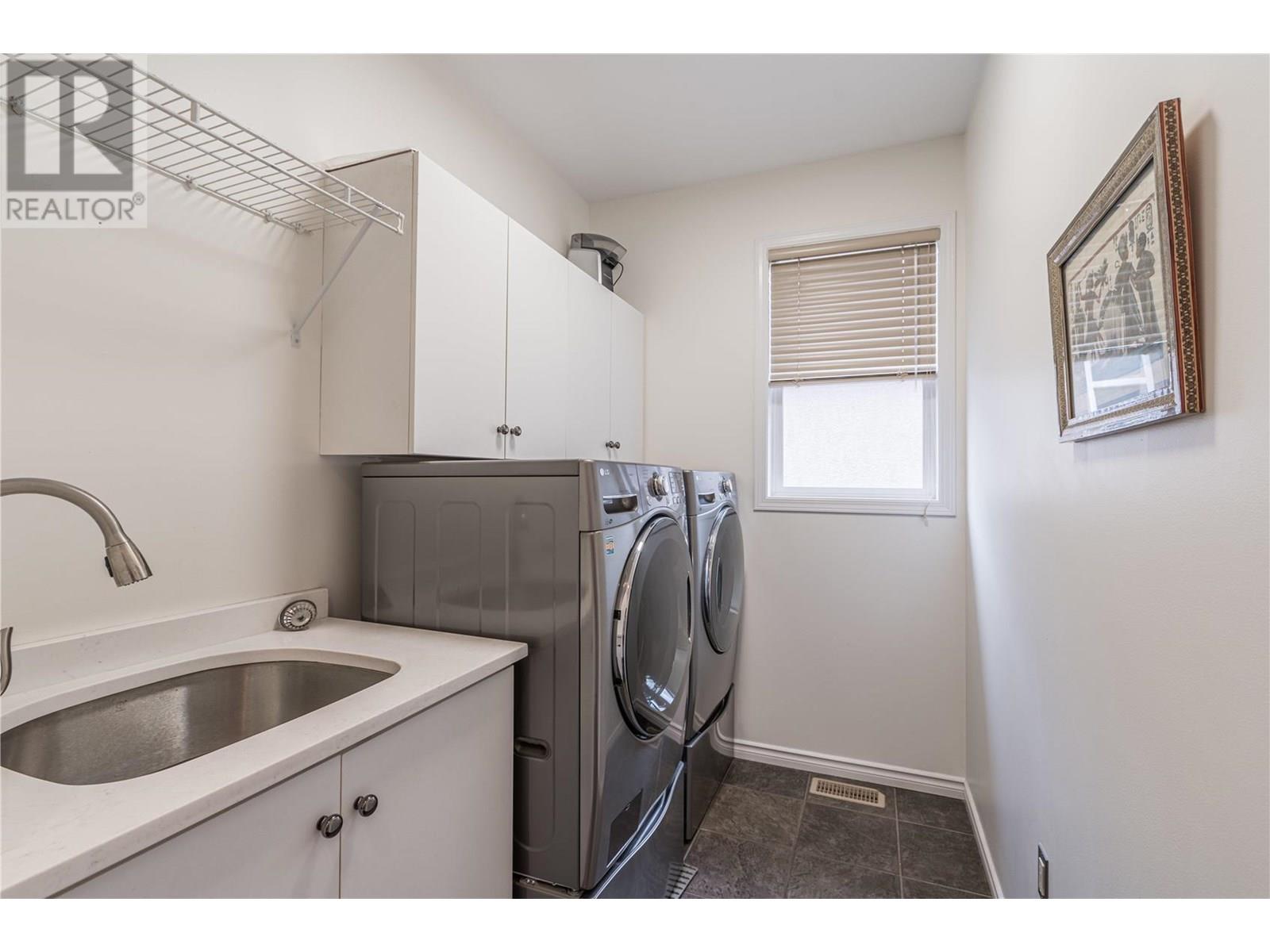 3276 MERLOT COURT - Image 30