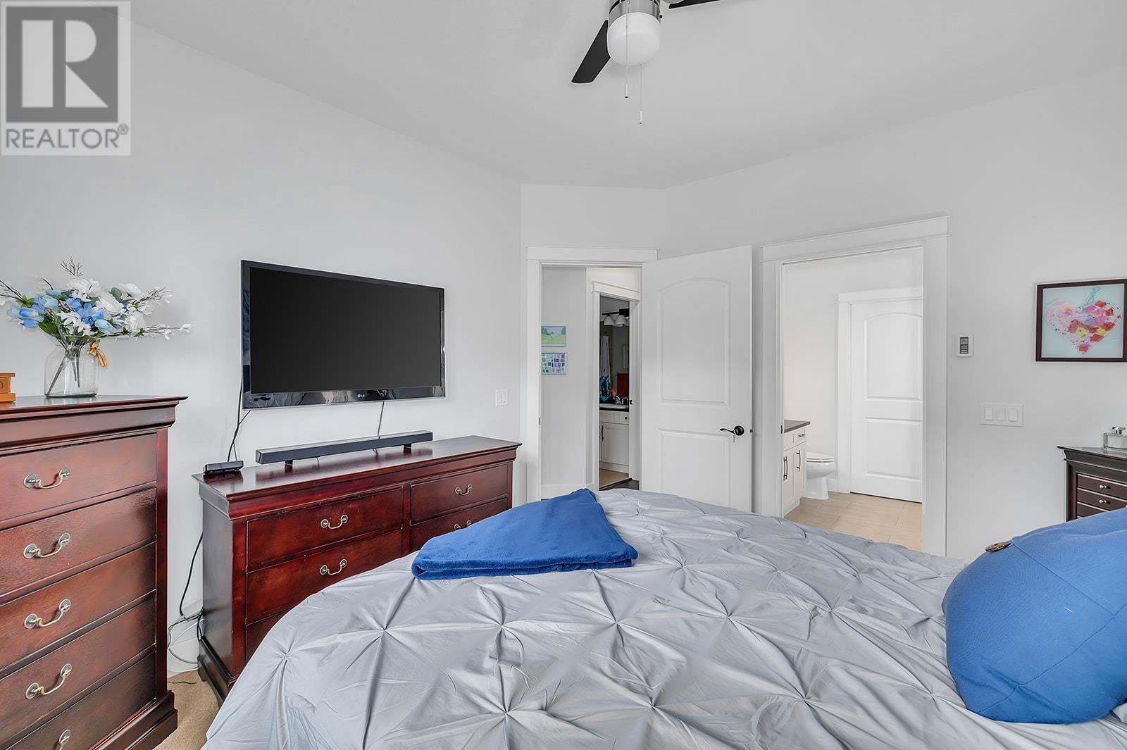  1605 Marina Way, West Kelowna