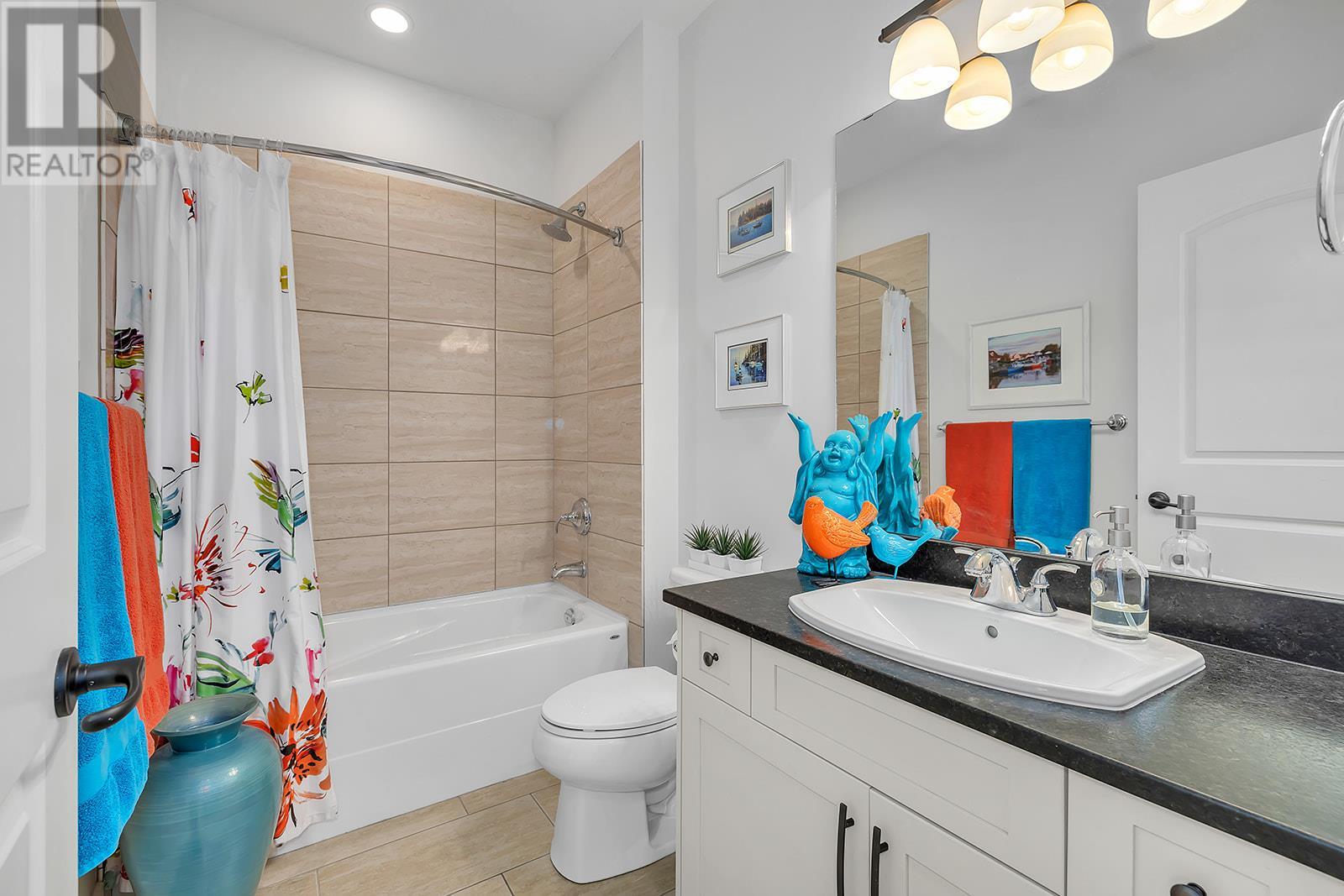  1605 Marina Way, West Kelowna