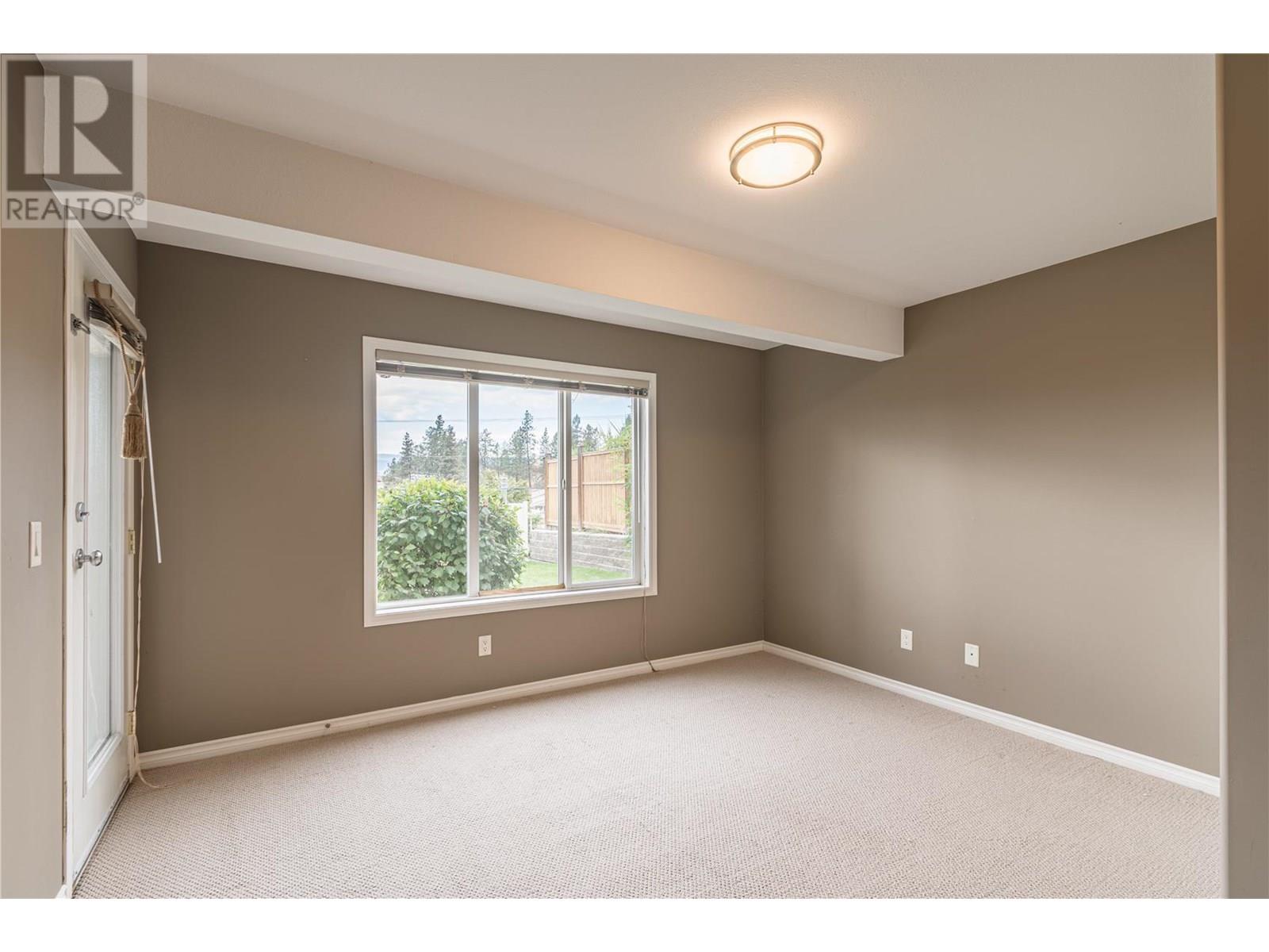 3276 MERLOT COURT - Image 37