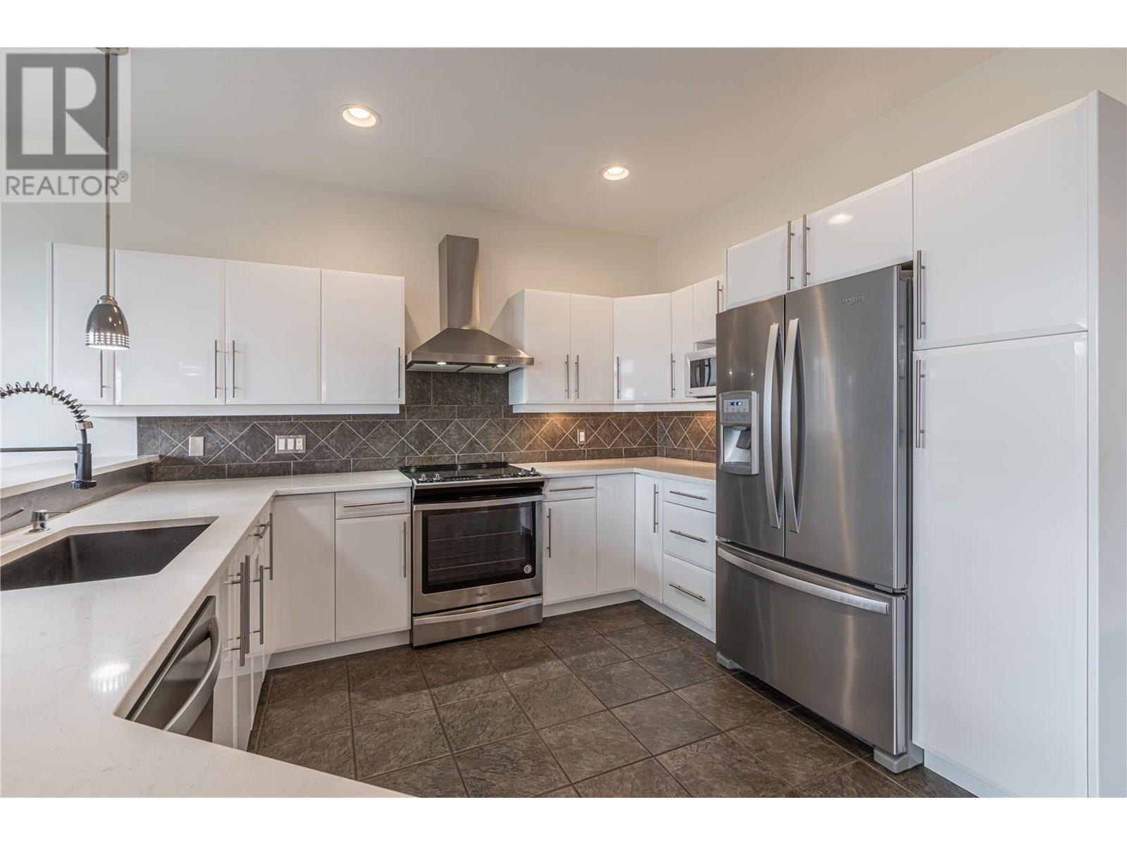 3276 MERLOT COURT - Image 19