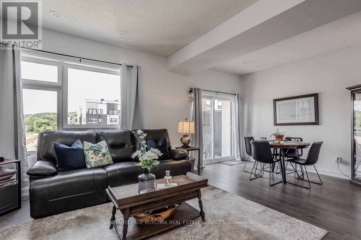 Photo 24 of 28 1121 Cooke Boulevard, Burlington ON