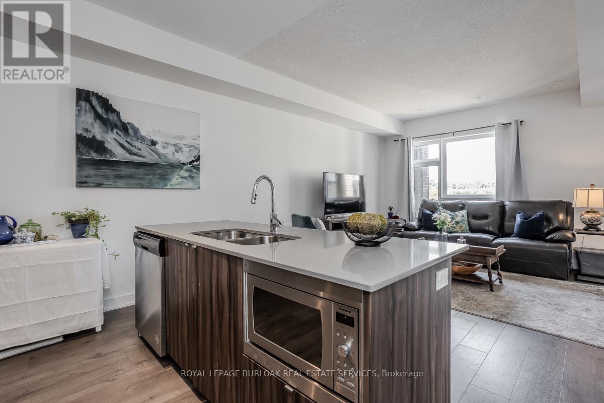 Photo 44 of 28 1121 Cooke Boulevard, Burlington ON