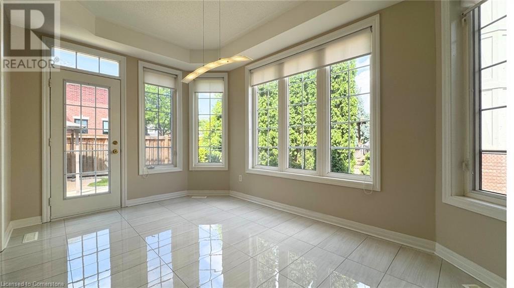 Photo 3 of 2295 Avalon Drive, Burlington ON