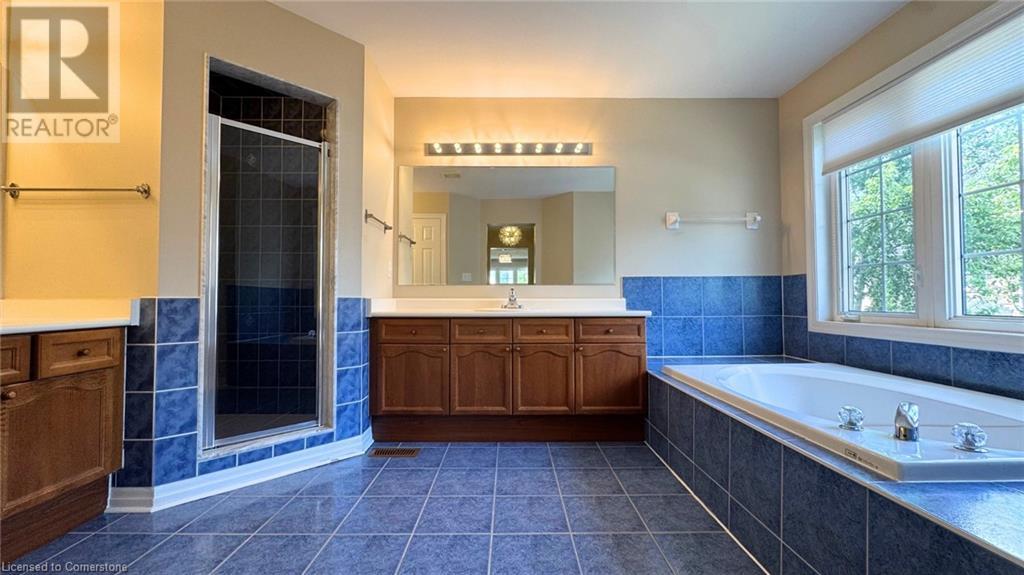 Photo 26 of 2295 Avalon Drive, Burlington ON