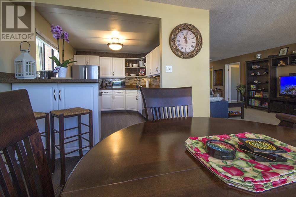 Photo 10 of 1004 6651 Minoru Boulevard, Richmond BC