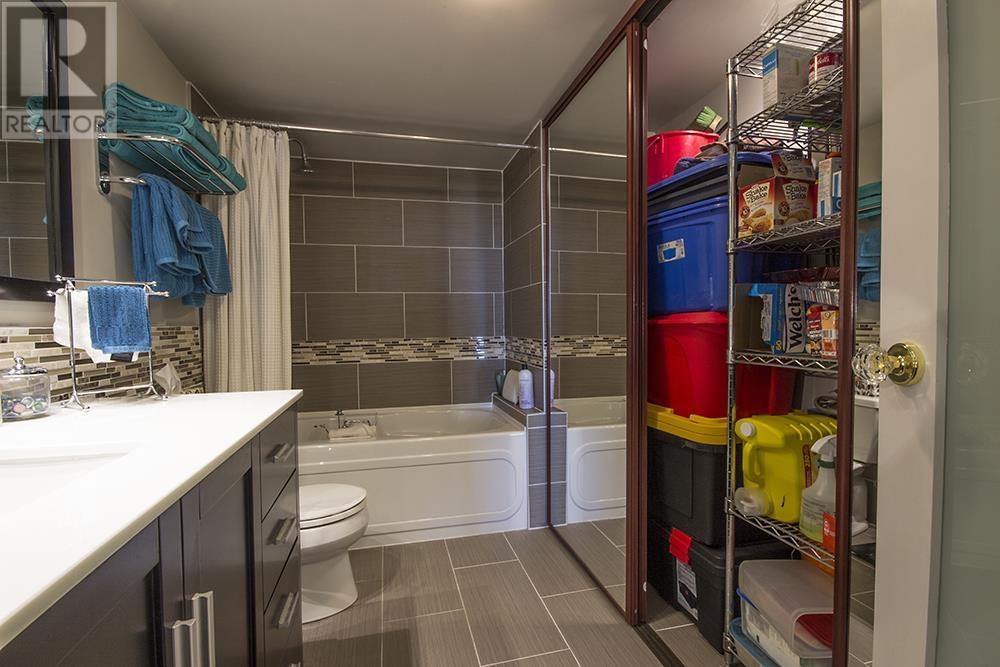 Photo 22 of 1004 6651 Minoru Boulevard, Richmond BC