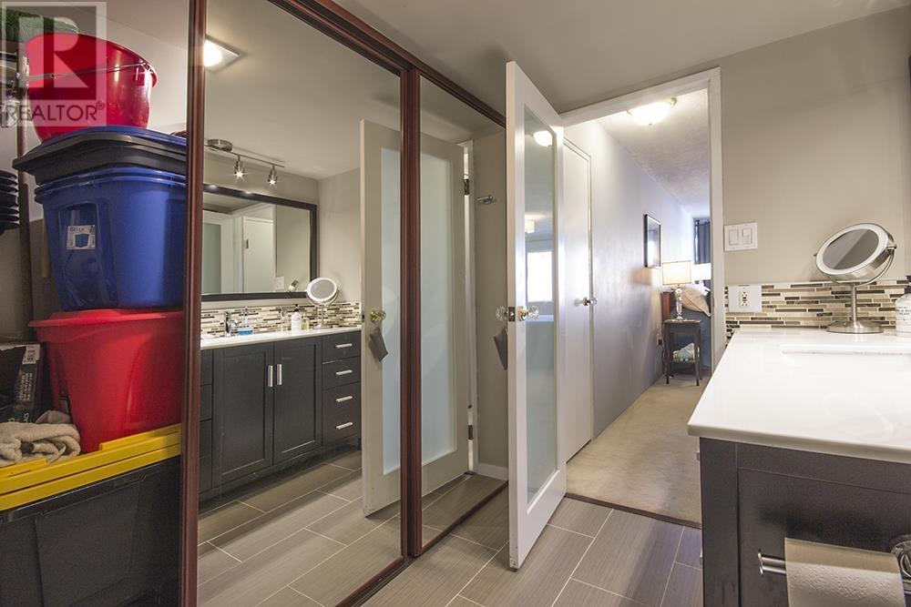 Photo 24 of 1004 6651 Minoru Boulevard, Richmond BC