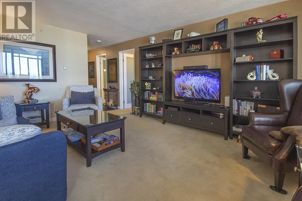 Photo 5 of 1004 6651 Minoru Boulevard, Richmond BC