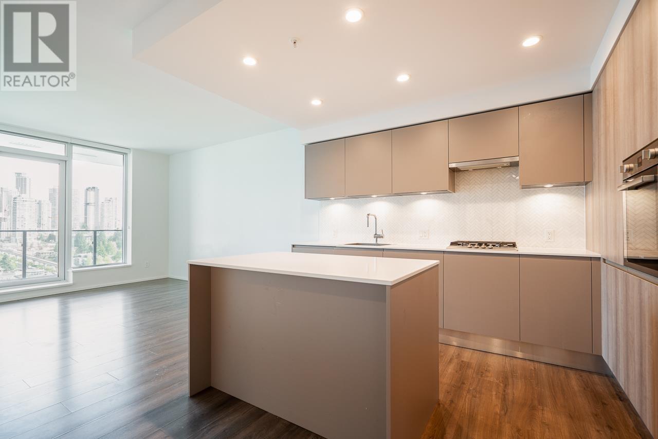 Photo 4 of 2111 3809 Evergreen Place, Burnaby BC