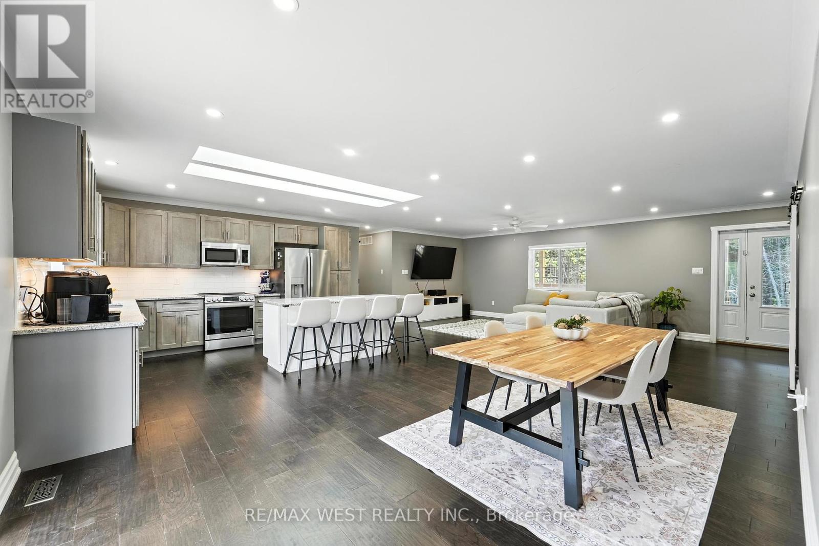 Photo 9 of 11650 Rocksprings Road, Elizabethtownkitley ON