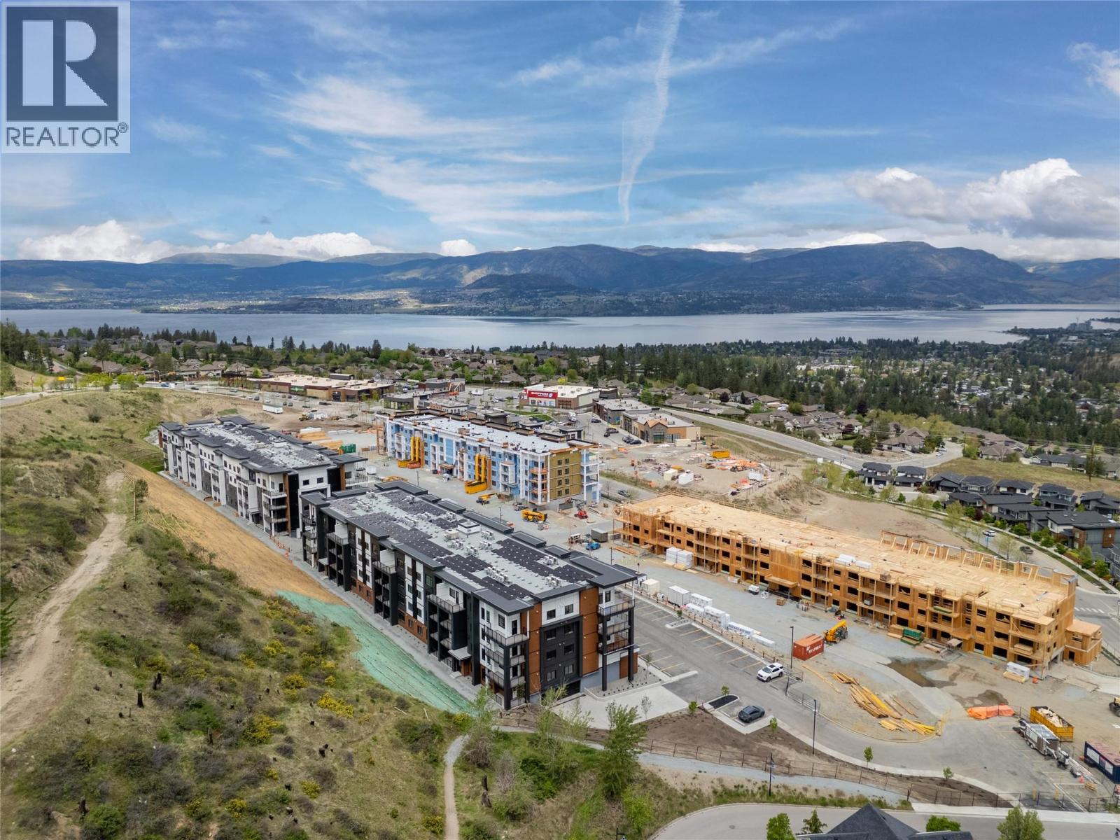 208 1111 Frost Road, Kelowna