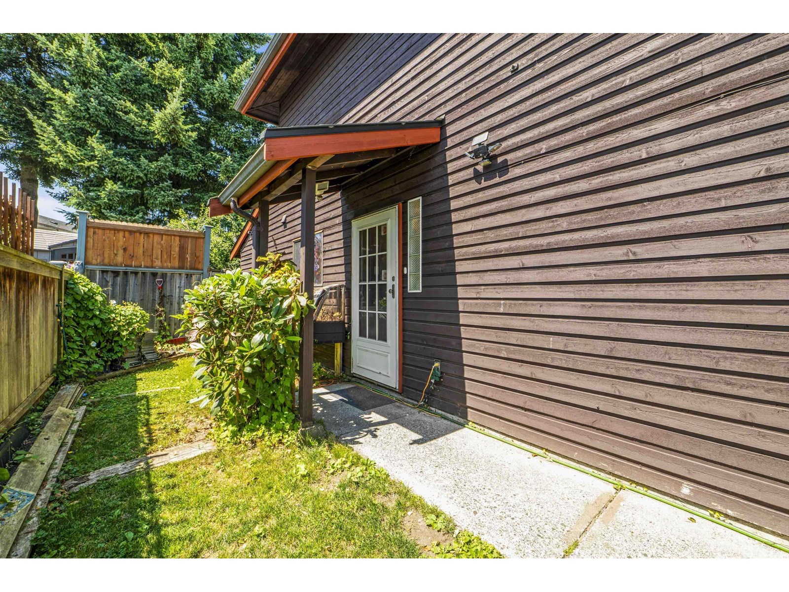 Photo 25 of 7385 129 Street, Surrey BC