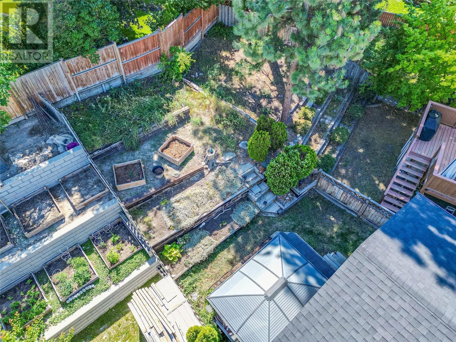 Photo 32 of 265 Hollyburn Drive, Kamloops BC