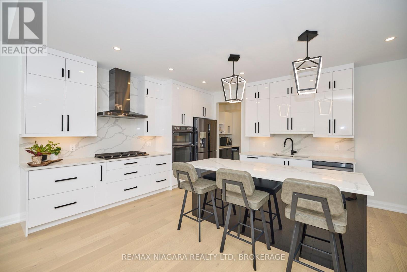 Photo 36 of 3609 Canfield Crescent, Fort Erie ON