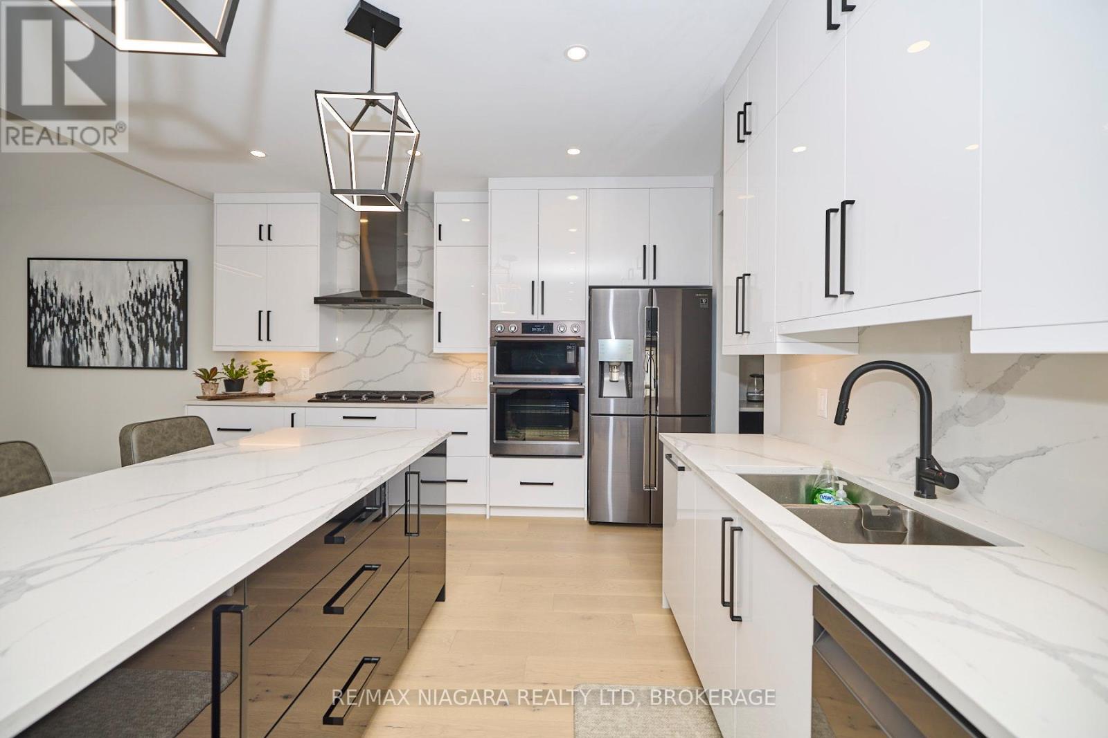 Photo 10 of 3609 Canfield Crescent, Fort Erie ON